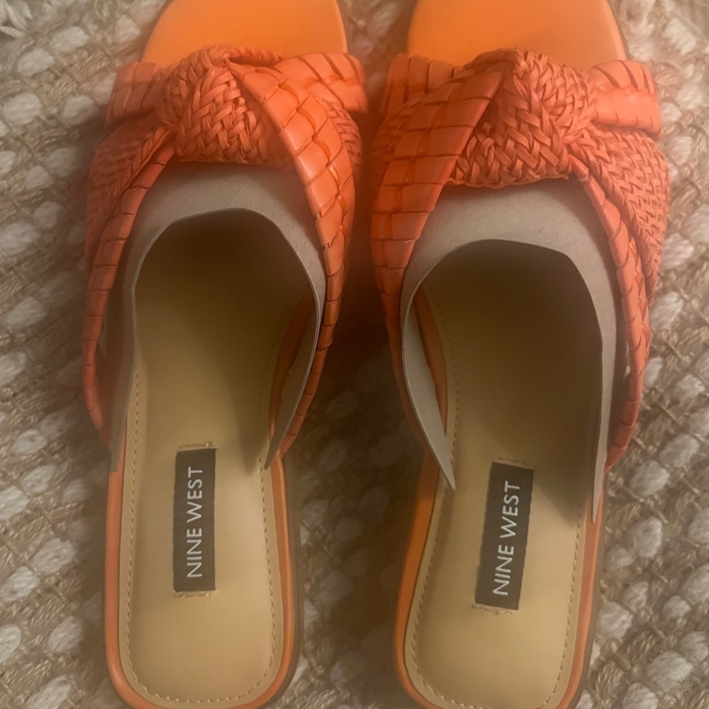 Nine West Olson 3 Slide Sandals Women’s Size 6 *Bright Orange* NEW With Box - Picture 4 of 13